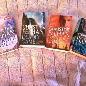 Murder game, mind game, deadly game, conspiracy game